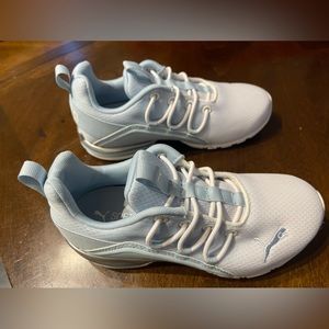 NWOT Puma girls size 2 (Brand New)